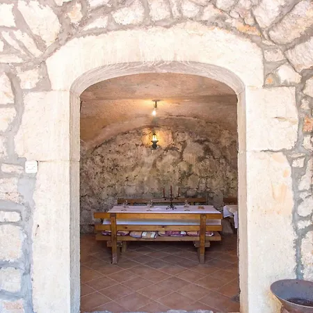 In Kostelj 39300 Tatil Evi *
