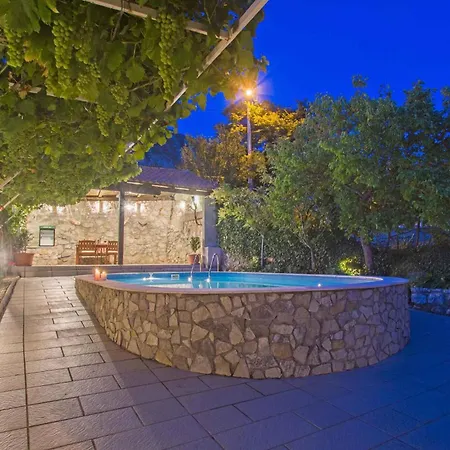 Tatil Evi In Kostelj 39300 Grižane