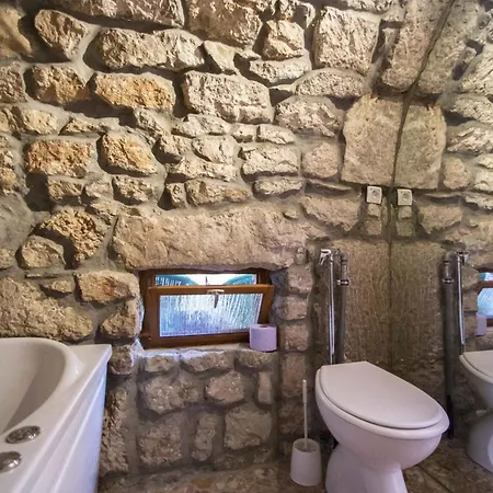 In Kostelj 39300 * Grižane