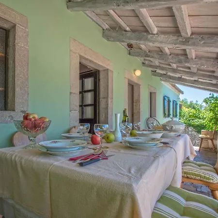 In Kostelj 39300 * Grižane